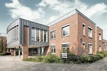 Aufnahme eines Campusgebäudes der FHDW