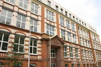 Aufnahme eines Campusgebäudes der FH Dortmund